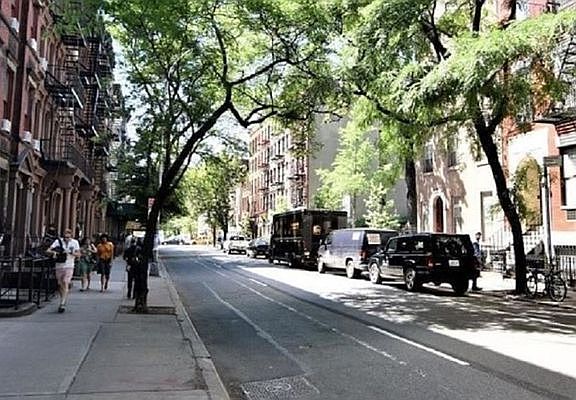 2nd image of 351 W 47th St APT 1F
