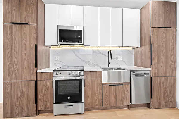 Rented by Fountain Realty Group | media 5