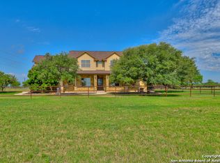 18795 Luckey Rd, Atascosa, TX 78002