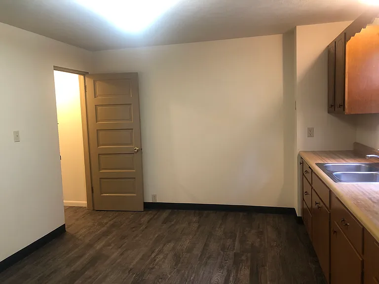 Plenty of cabinetry and counter space. Can be used as an eat-in kitchen. Kitchen is 13' x 10' with access to full unfinished basement.