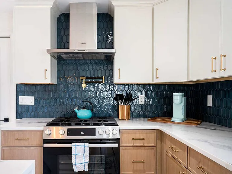 7.9 Dearborn St #2 — Photo 8