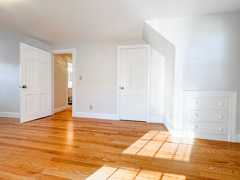 40 Walter St — Photo 23