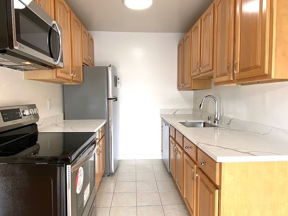 1st image of 200 Guerrero St #303