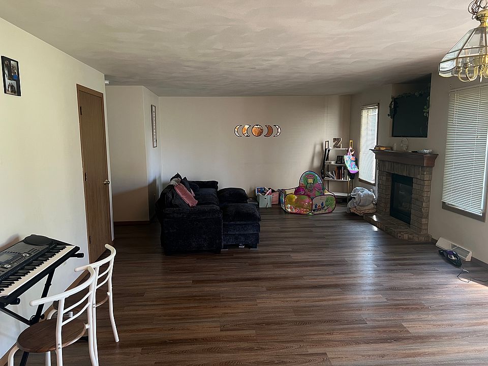 1st image of 1674 Delta Dr