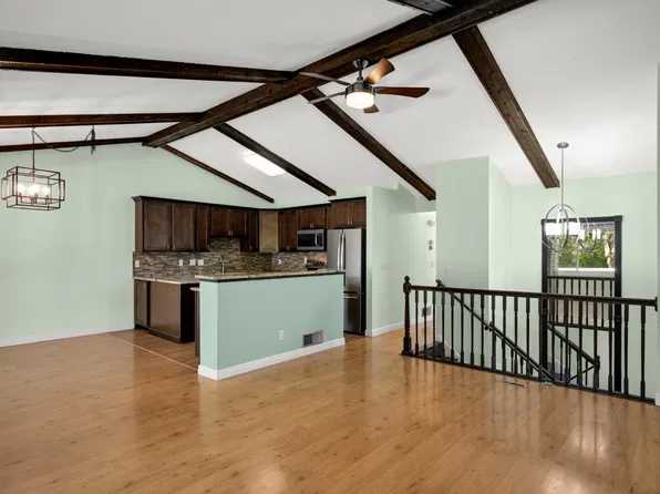 6710 Buckingham Bay, Woodbury, MN 55125