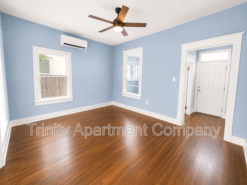 1st image of 621 High St SE APT A