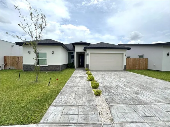 2412 N Revolution St, Edinburg, TX 78541