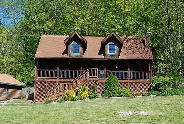 1st image of 532 Cummings Ln