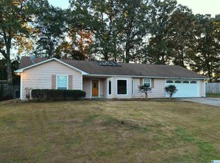 1163 Whippoorwill Dr, Alabaster, AL 35007