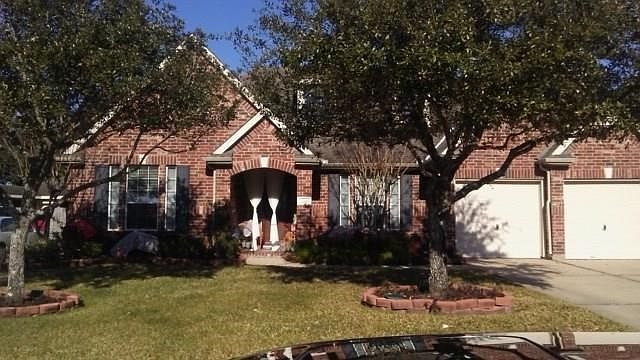1st image of 2905 Eagle Lake Dr