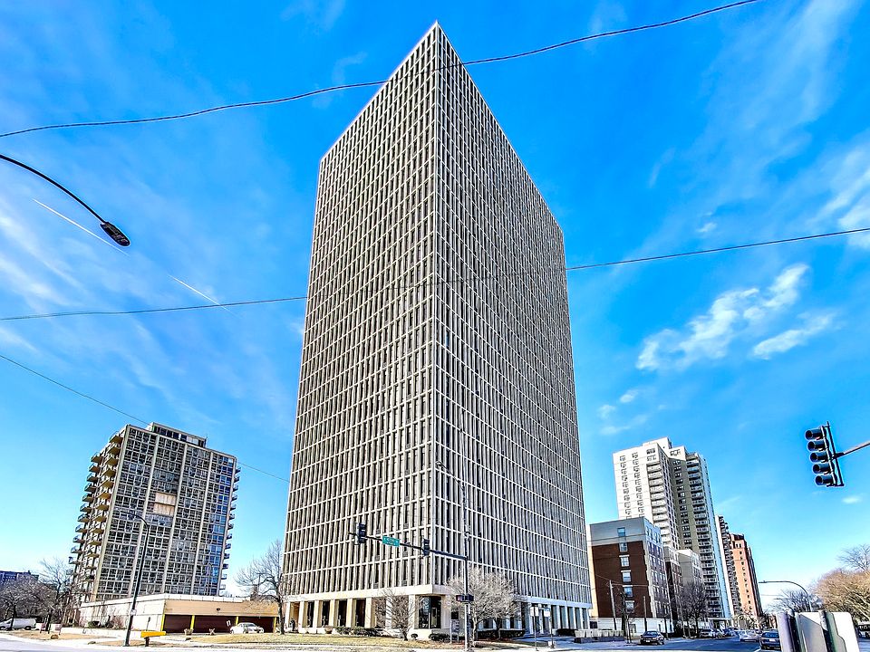 1st image of 6700 S South Shore Dr APT 17C