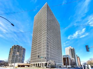 6700 S South Shore Dr APT 17C, Chicago, IL 60649