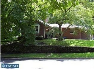 1157 Edge Hill Rd, Abington, PA 19001