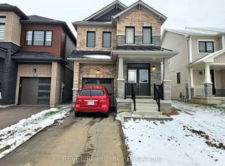 16 Concord Dr, Thorold, ON L2V 0K9