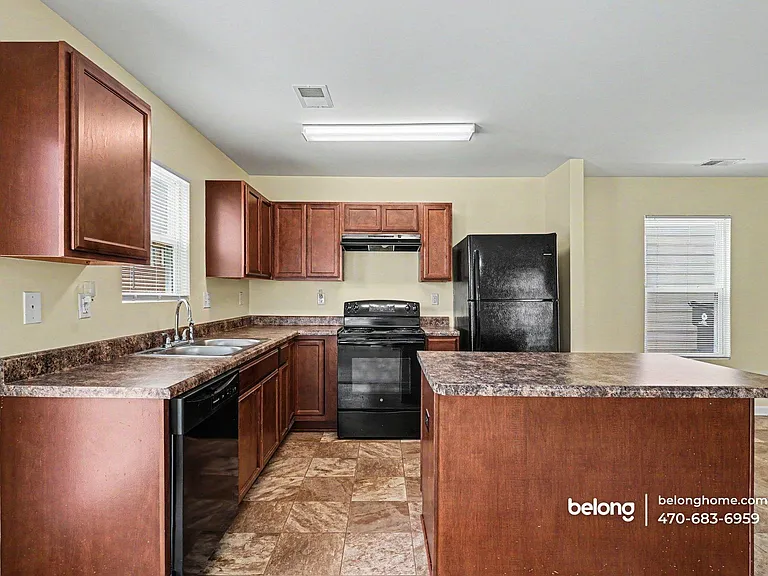 1562 Onalee Dr — Photo 7