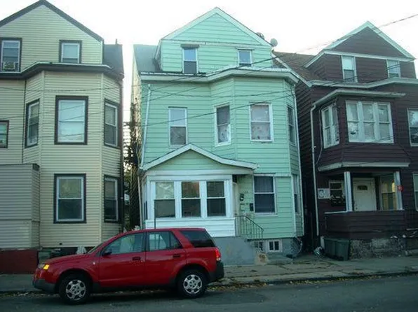 149 Albion Ave, Paterson, NJ 07502