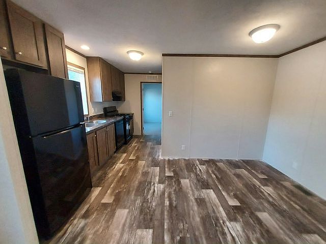 1st image of 5 Hollywood Dr #333