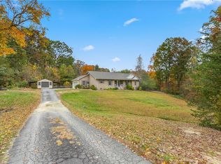 507 Paul Kennedy Rd, Thomasville, NC 27360