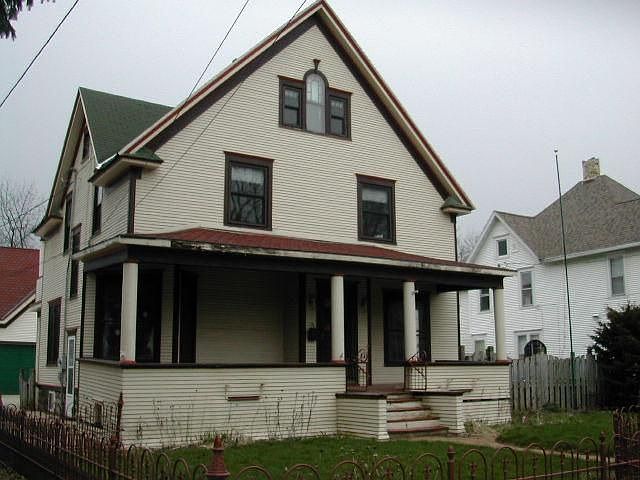 2nd image of 609 S Main St