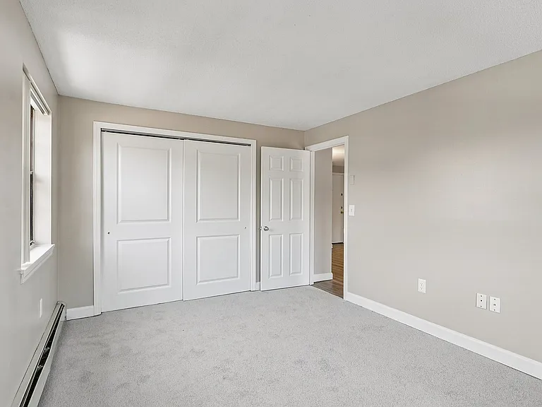 34-web-or-mls-135 Elm St 84-S0412-015