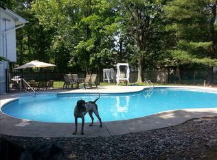 33 W Burda Pl, New City, NY 10956