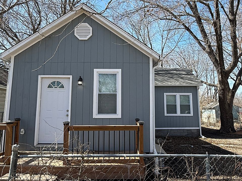 1st image of 527 SE Swygart St