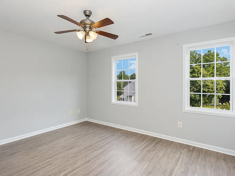108 Caribbean Ct — Photo 11