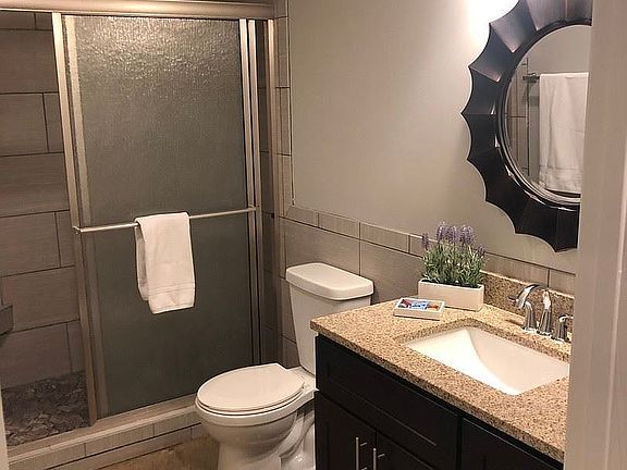 5th image of 217 East St APT 104
