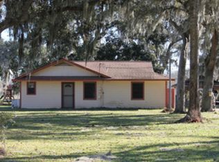 2952 County Road 702, Brazoria, TX 77422