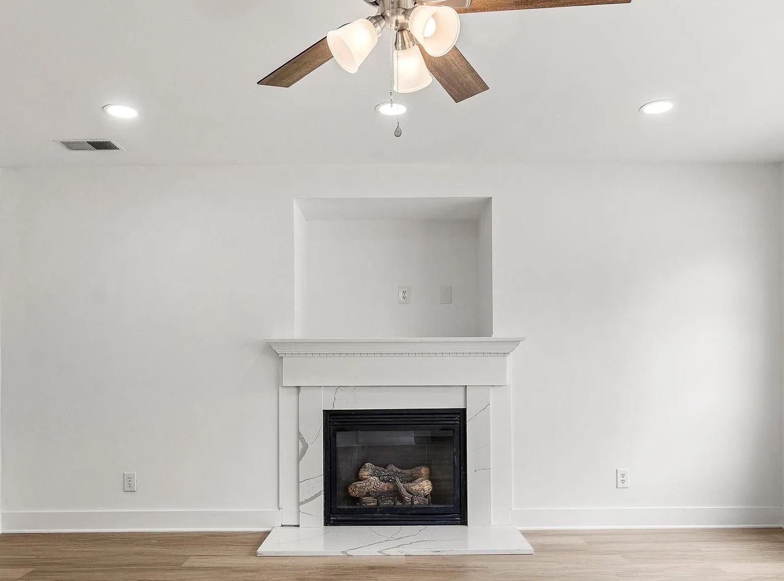 3 bed, 1507 sqft, $1,345 — Photo 4