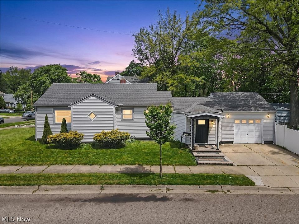 1st image of 1043 Slosson St