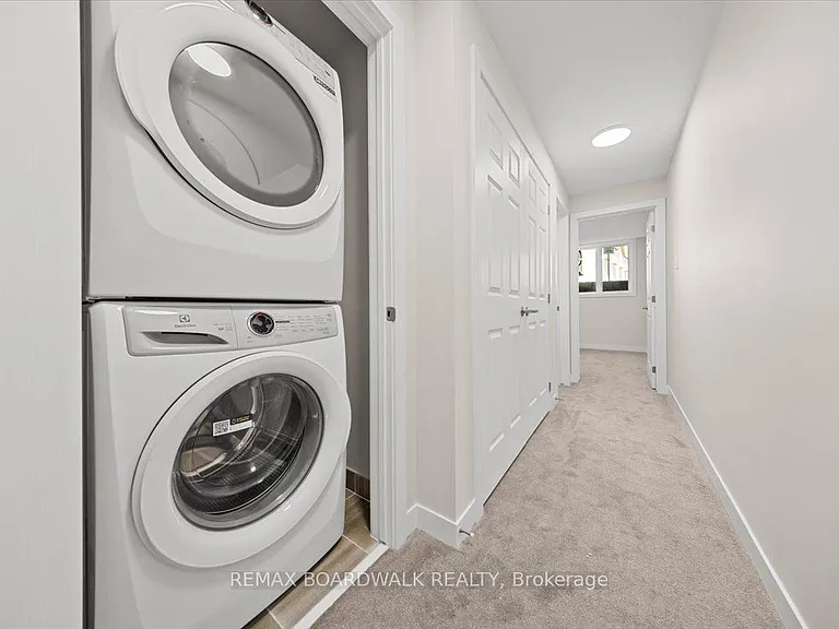 241 Lamarche Ave — Photo 15