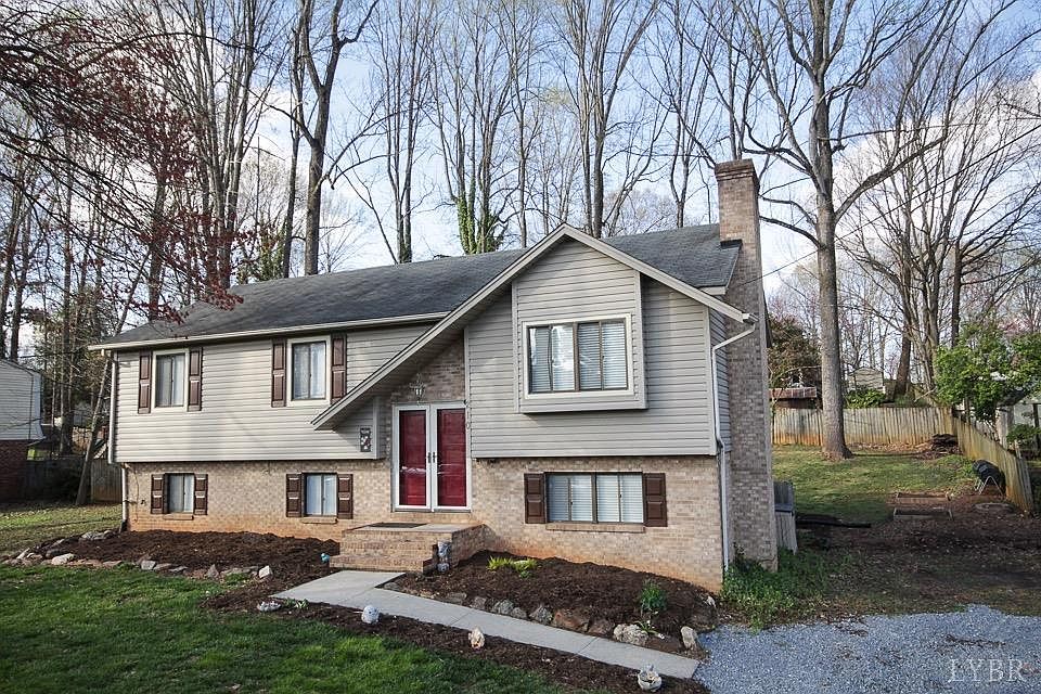 1st image of 210 Forest Dale Dr