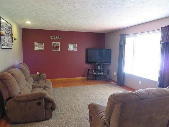 3rd image of 3751 S Johnson Rd