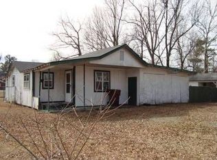 5402 Carbon Ave, Pine Bluff, AR 71602