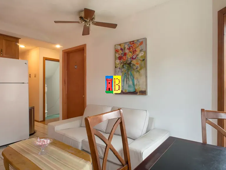 28 Orleans St #5A — Photo 6