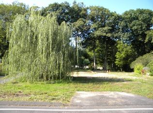 287 Round Hill Rd, Bristol, CT 06010