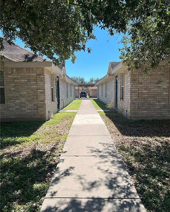 1st image of 2220 W Candlelight Ln #3