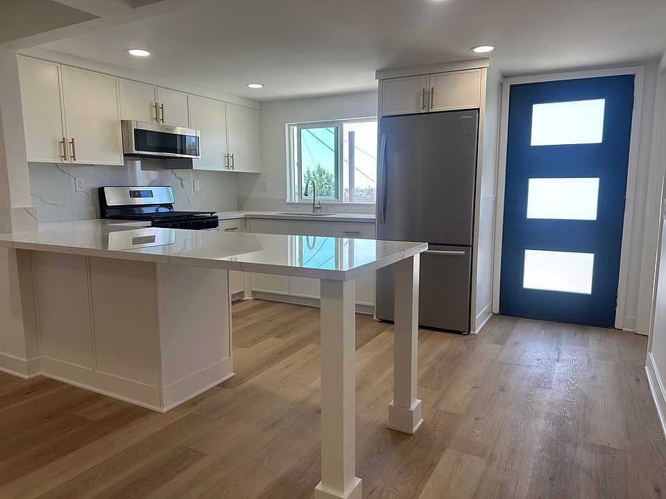1st image of 3224 Alta Dr