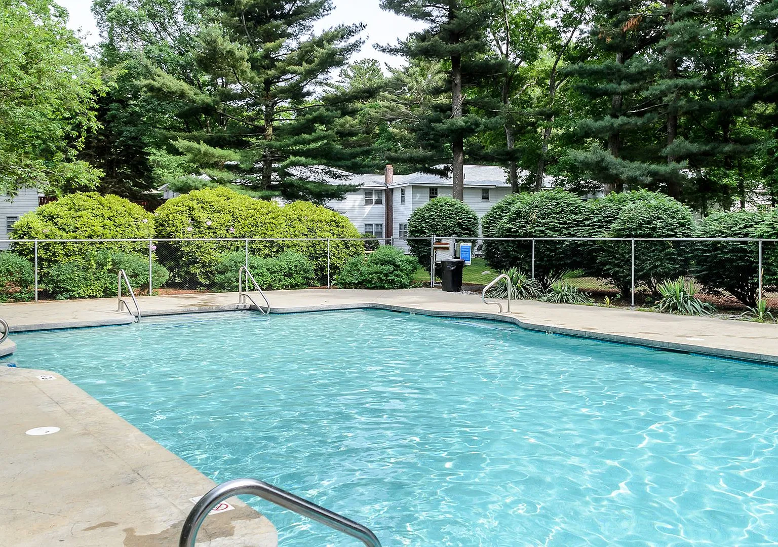 Pinetree Gardens: 101G3 — Photo 3