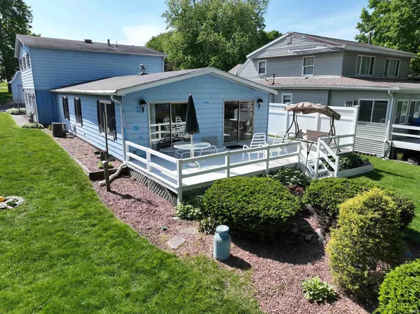 4295 N West Shafer Dr, Monticello, IN 47960