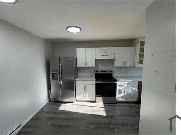 129 Weed Ave, Stamford, CT 06902