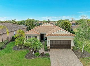 220 River Enclave Ct, Bradenton, FL 34212
