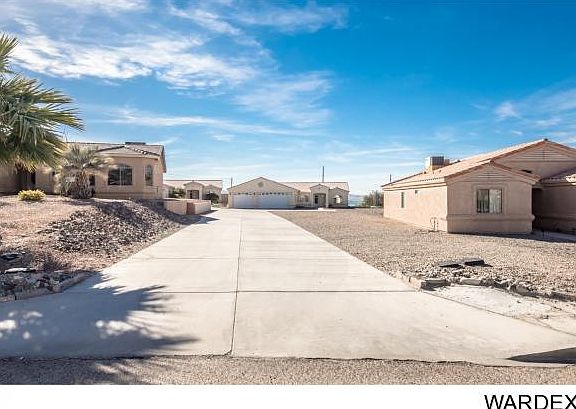 4th image of 2154 Barranca Dr