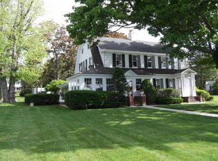 69 Shore Rd, East Setauket, NY 11733