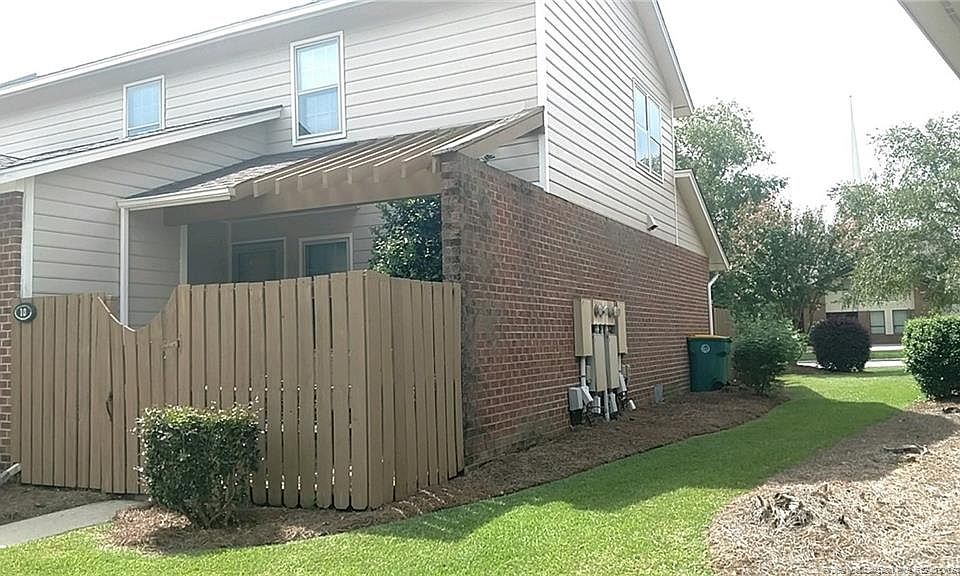 1st image of 10 Independence Dr