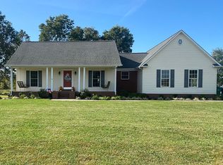 147 Smiths Ln, Mayfield, KY 42066