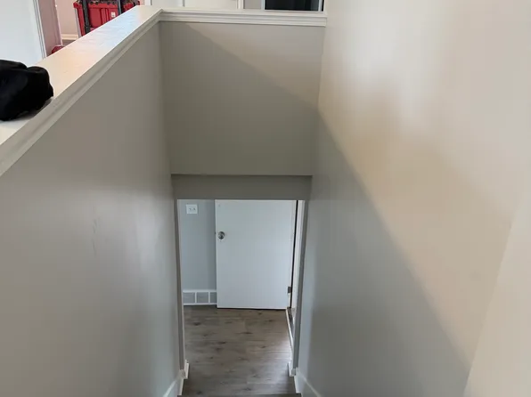 9443 Ballentine St, Overland Park, KS 66214