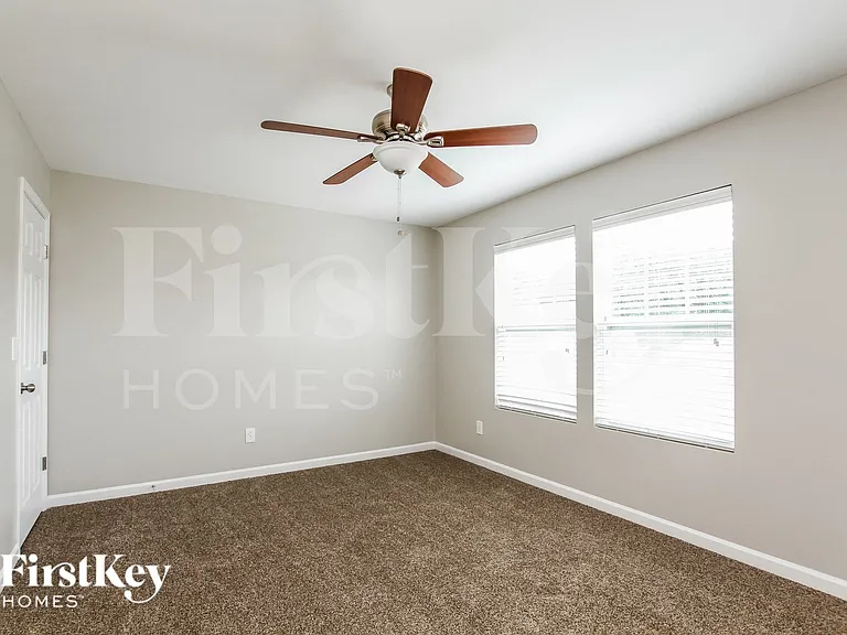 504 Landis Oak Way — Photo 4
