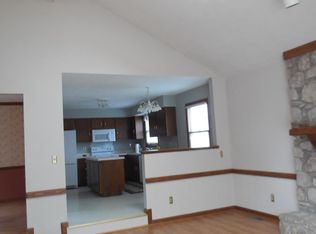 839 Bennett Rd, Carmel, IN 46032